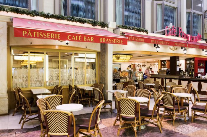 Cafe Promenade